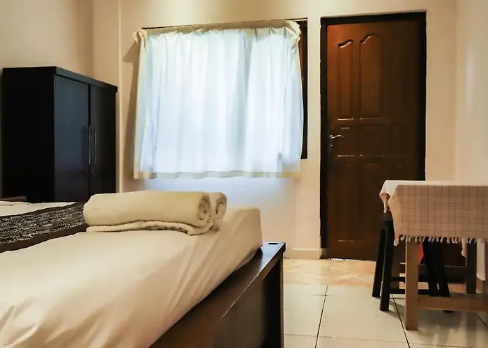 Pensión Simple Classic With Own Kitchen & Shared Pool 3*