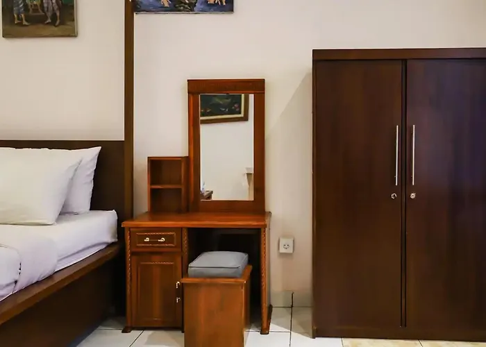Pensión Simple Classic With Own Kitchen & Shared Pool