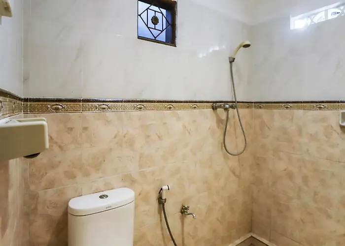 Simple Classic With Own Kitchen & Shared Pool Pensión 3*